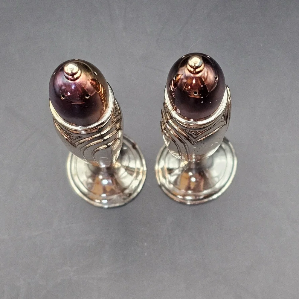 Oneida Salt Pepper Shakers Stamped Weighted 5.5in